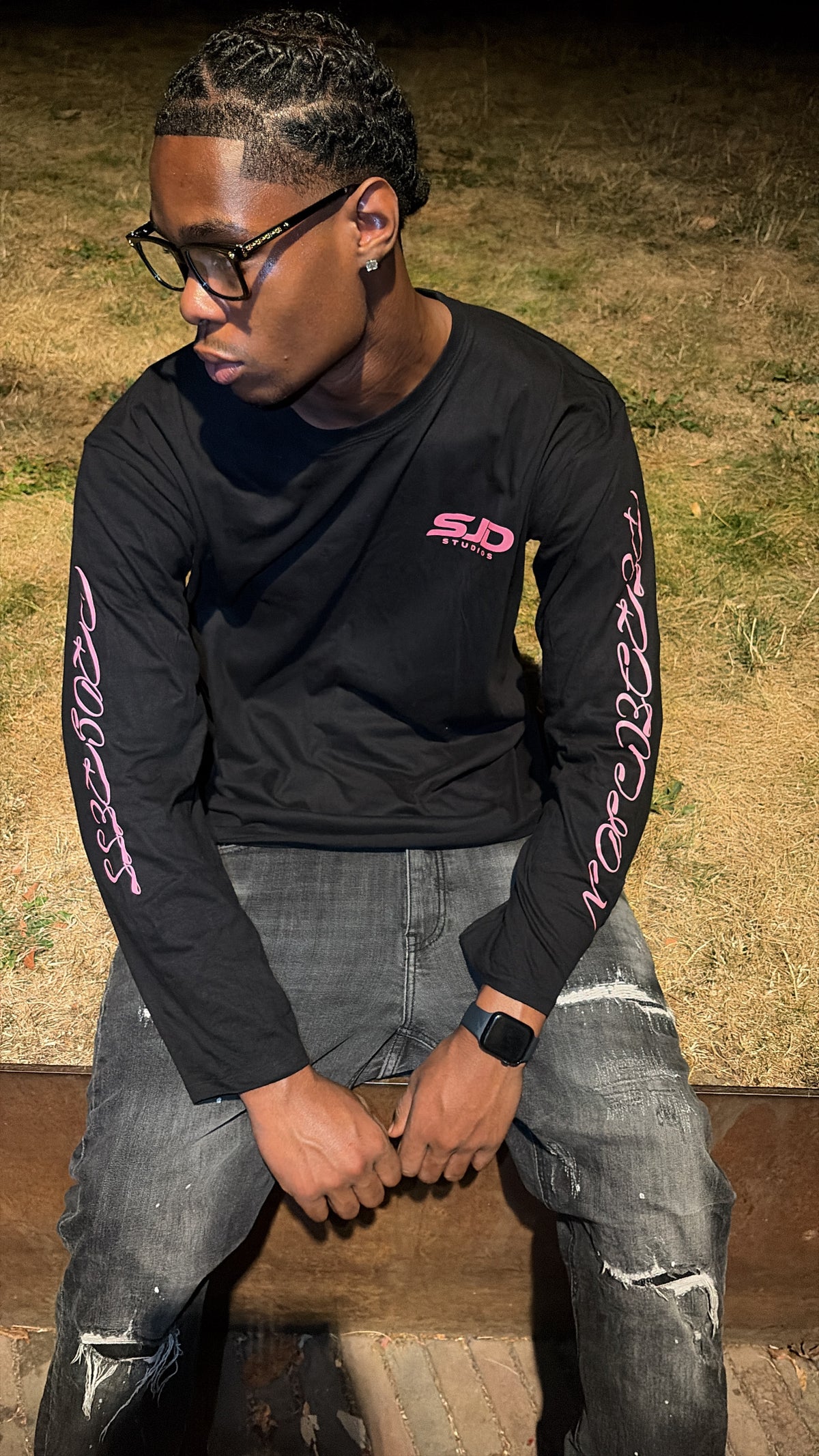 Black and pink longsleeve